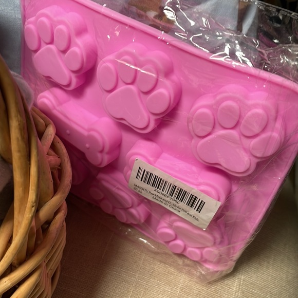 Puppy Party Supplies Ready to Go! Unisex Dog Birthday Party Boys or Girls - Picture 6 of 8